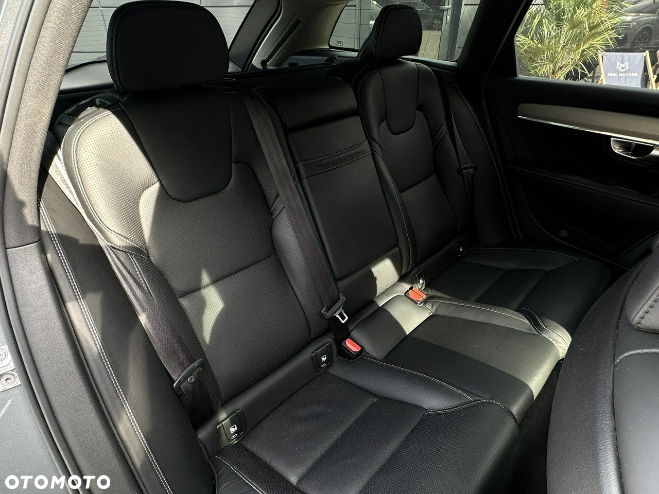 Volvo V90 Cross Country D5 SCR AWD Pro - 18