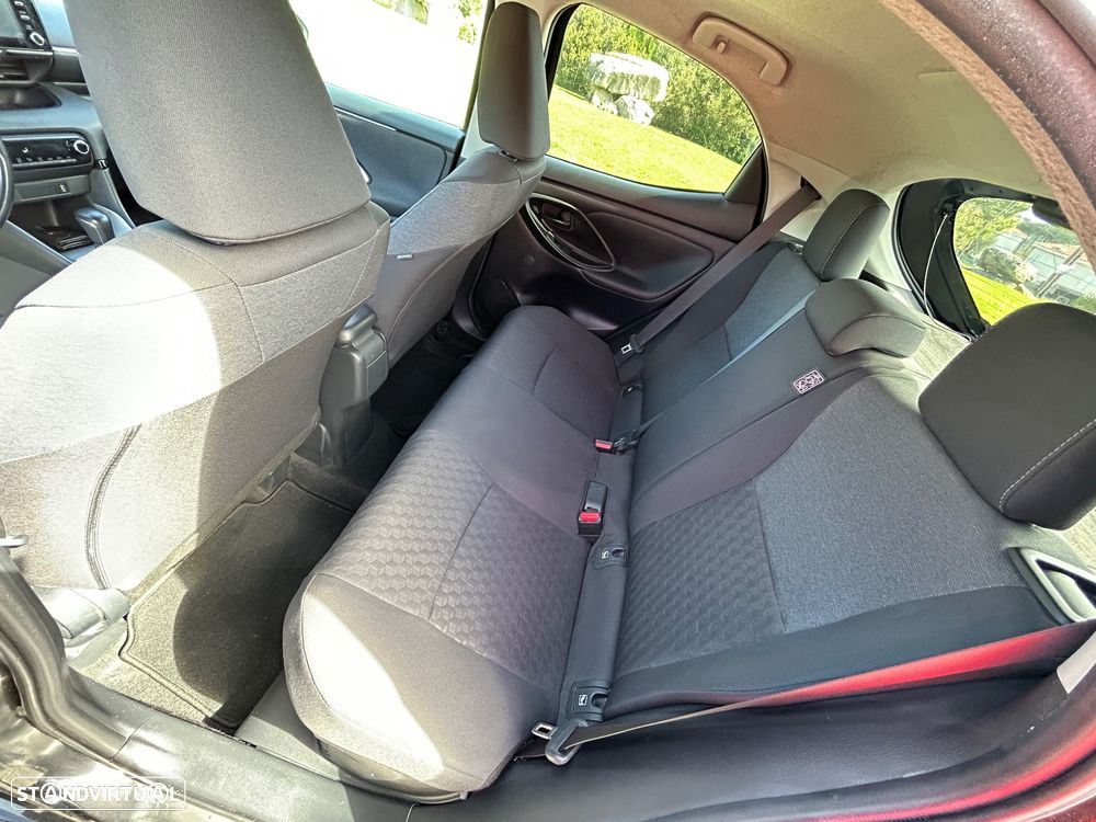 Toyota Yaris - 6