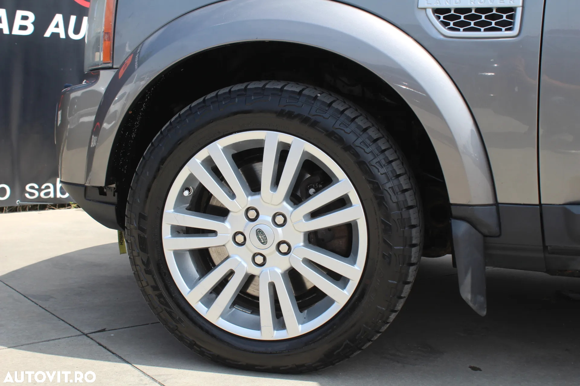 Land Rover Discovery 4 3.0 TDV6 S Aut - 23