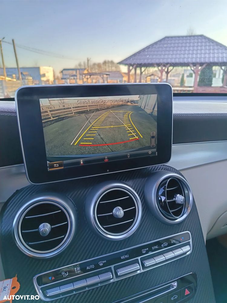 Mercedes-Benz GLC 220 d 4Matic 9G-TRONIC AMG Line - 30