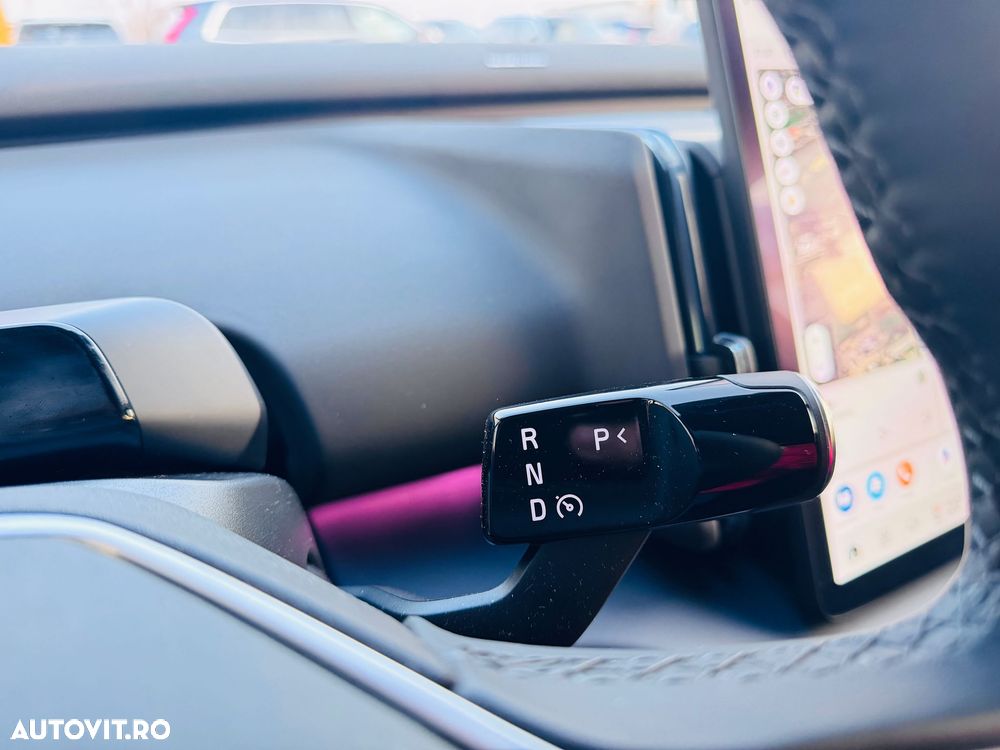 Volvo EX30 Single Motor Plus - 8