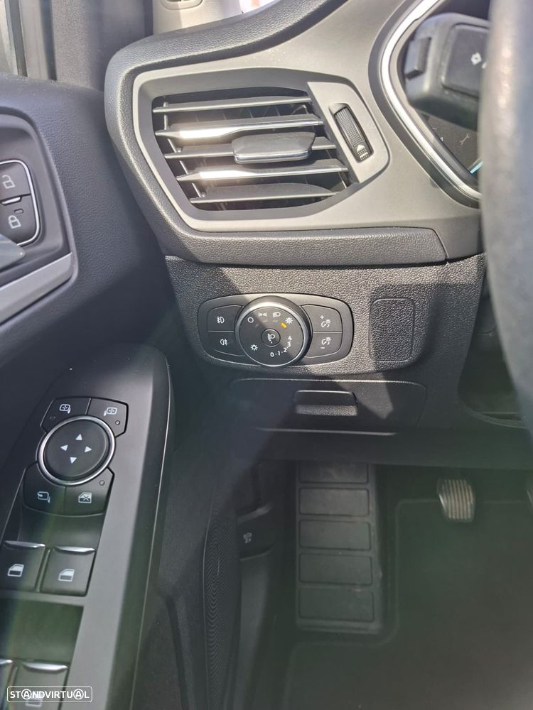 Ford Focus 1.5 TDCi ECOBlue Business - 14