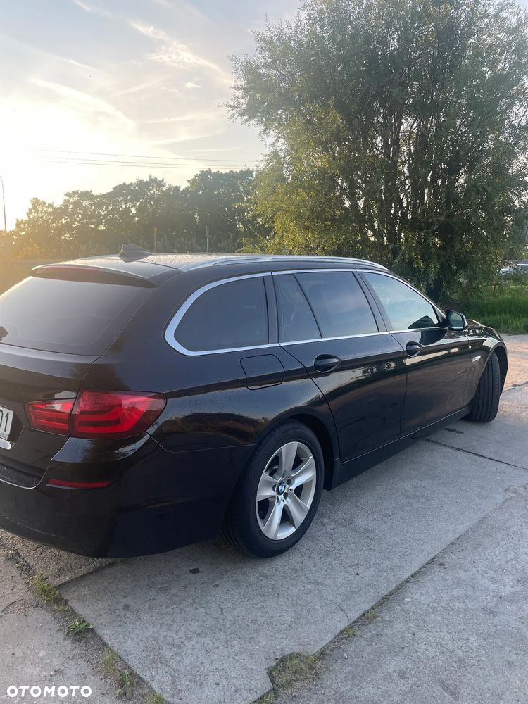 BMW Seria 5 520d - 4