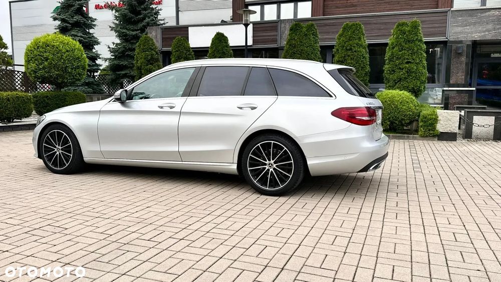 Mercedes-Benz Klasa C 200 d 9G-TRONIC Avantgarde - 2