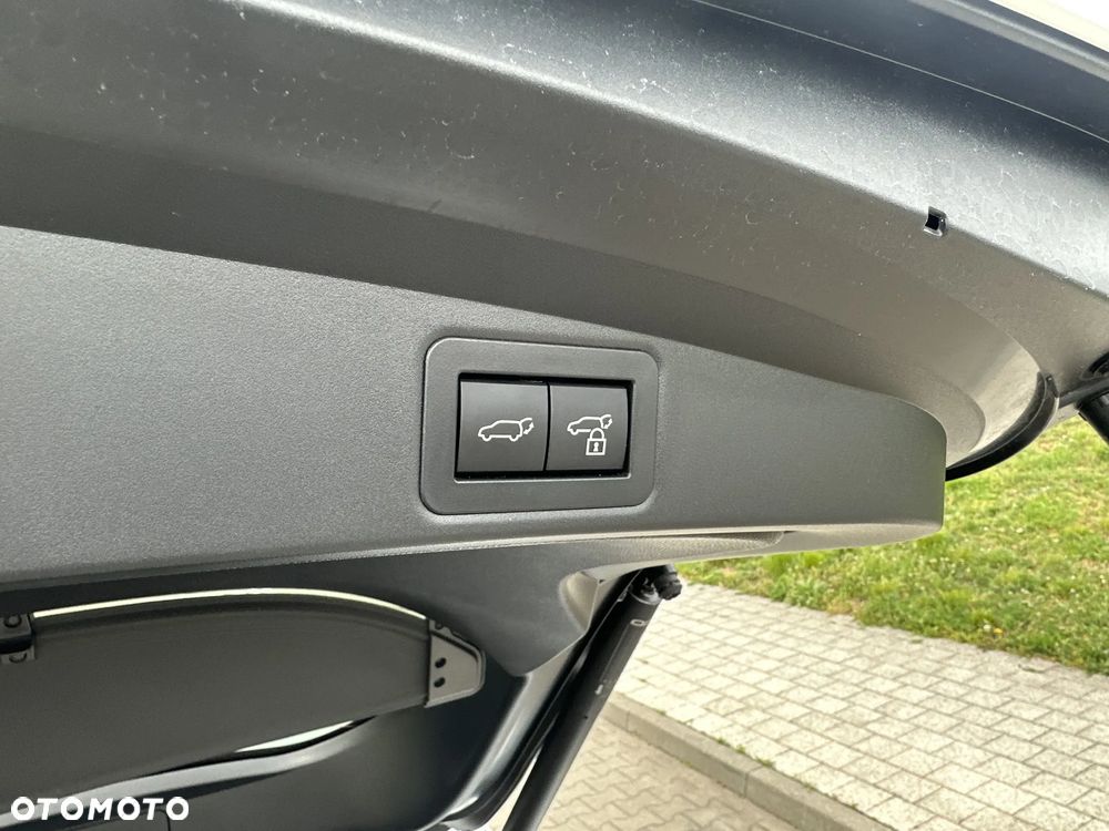 Toyota Corolla - 14