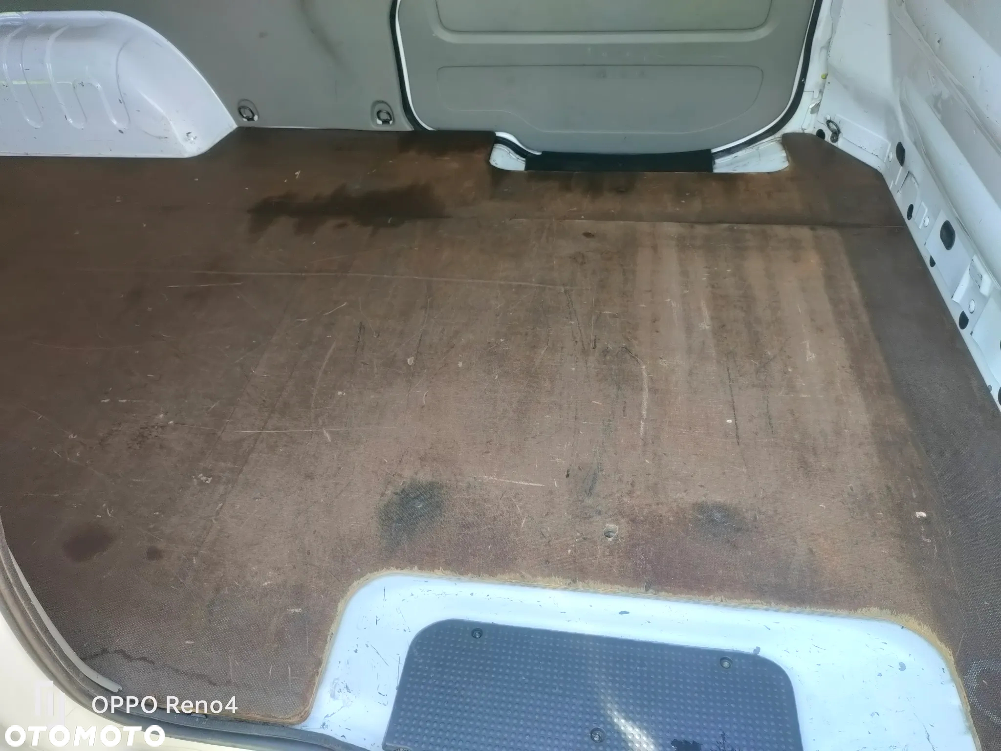 Renault TRAFIC - 16
