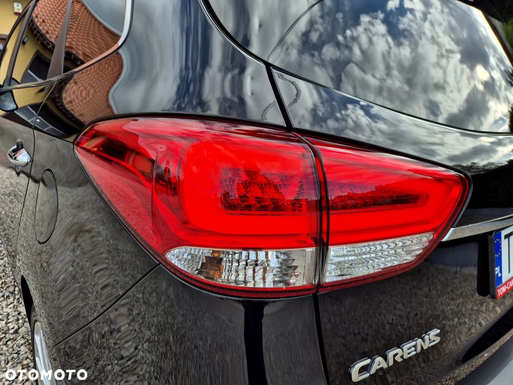 Kia Carens 1.6 GDI Fifa World Cup Edition - 7