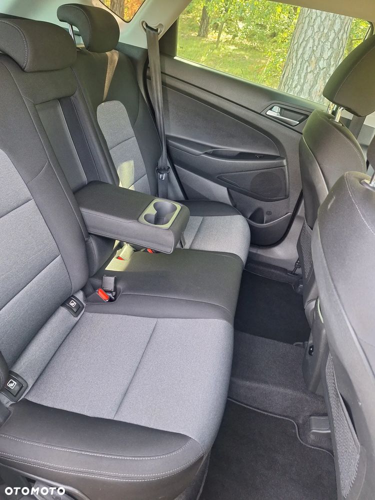 Hyundai Tucson blue 1.6 CRDi 2WD DCT Premium - 17