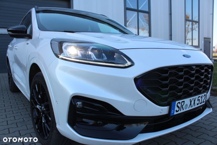 Ford Kuga 2.5P PHEV FWD ST-Line X - 14