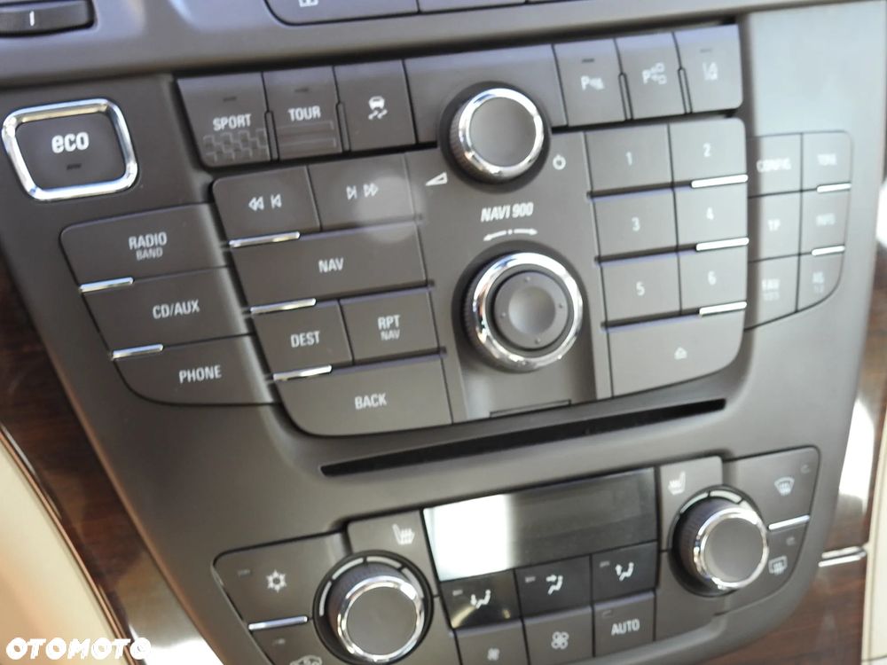 Opel Insignia 2.0 ECOTEC DI Turbo 4x4 ecoFLEX Start/Sto Business Innovation - 11