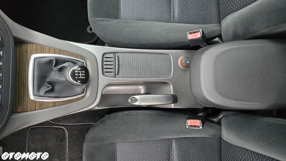 Ford C-MAX 1.8 Ghia - 21