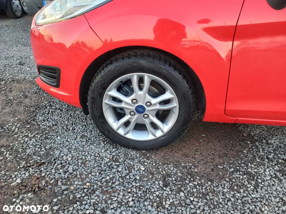 Ford Fiesta - 12