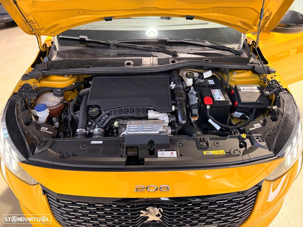 Peugeot 208 1.2 PureTech GT Line EAT8 - 25