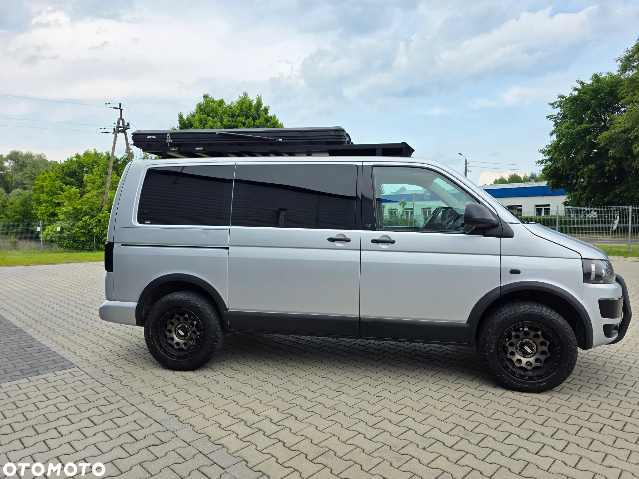 Volkswagen Caravelle 2.0 TDI L1 Comfortline - 5