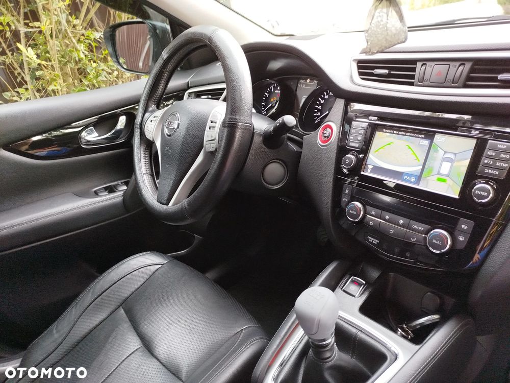 Nissan Qashqai 1.2 DIG-T Tekna EU6 - 10