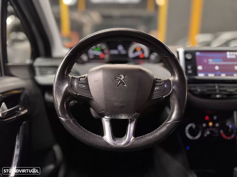 Peugeot 208 1.6 BlueHDi Active - 12