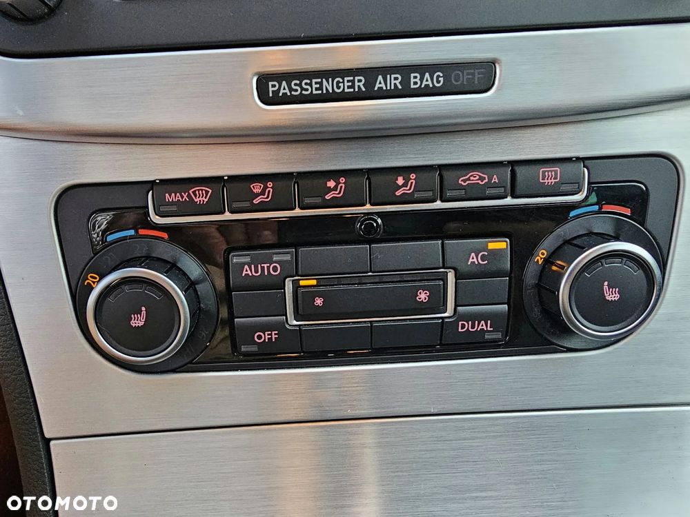 Volkswagen CC 1.8 TSI - 21