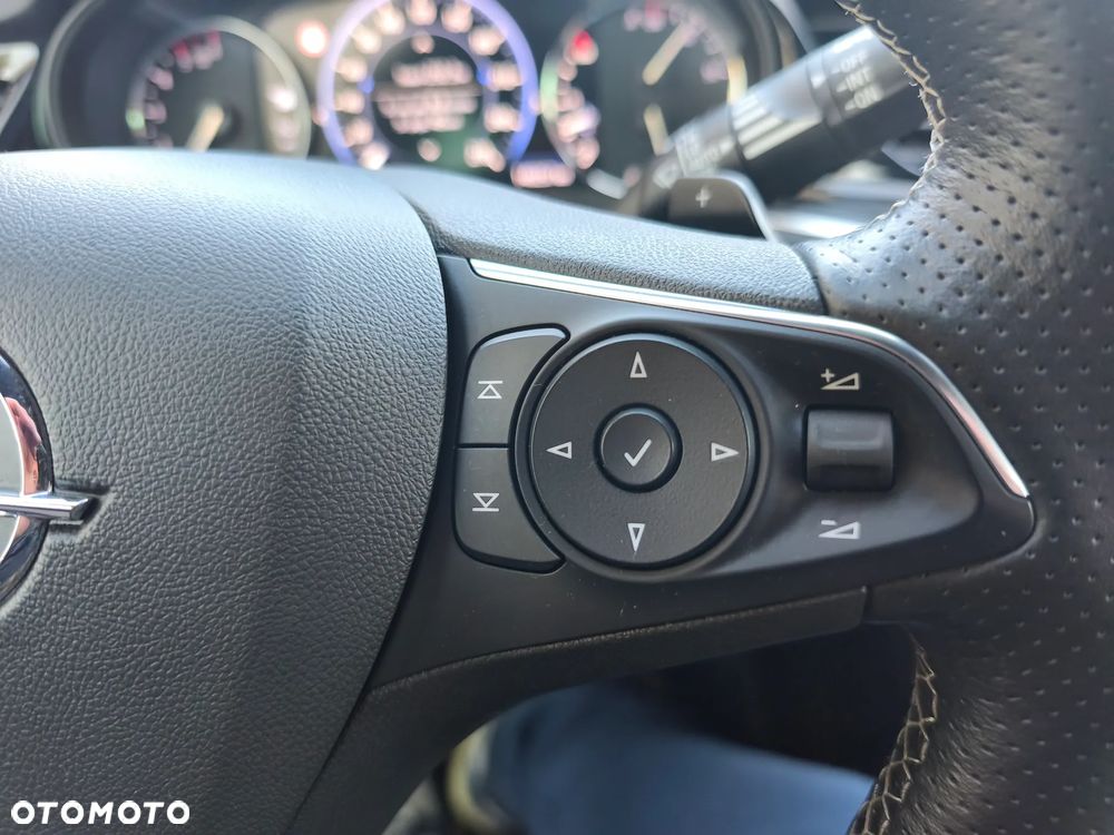 Opel Insignia 2.0 BiTurbo D 4x4 Automatik Exclusive - 27