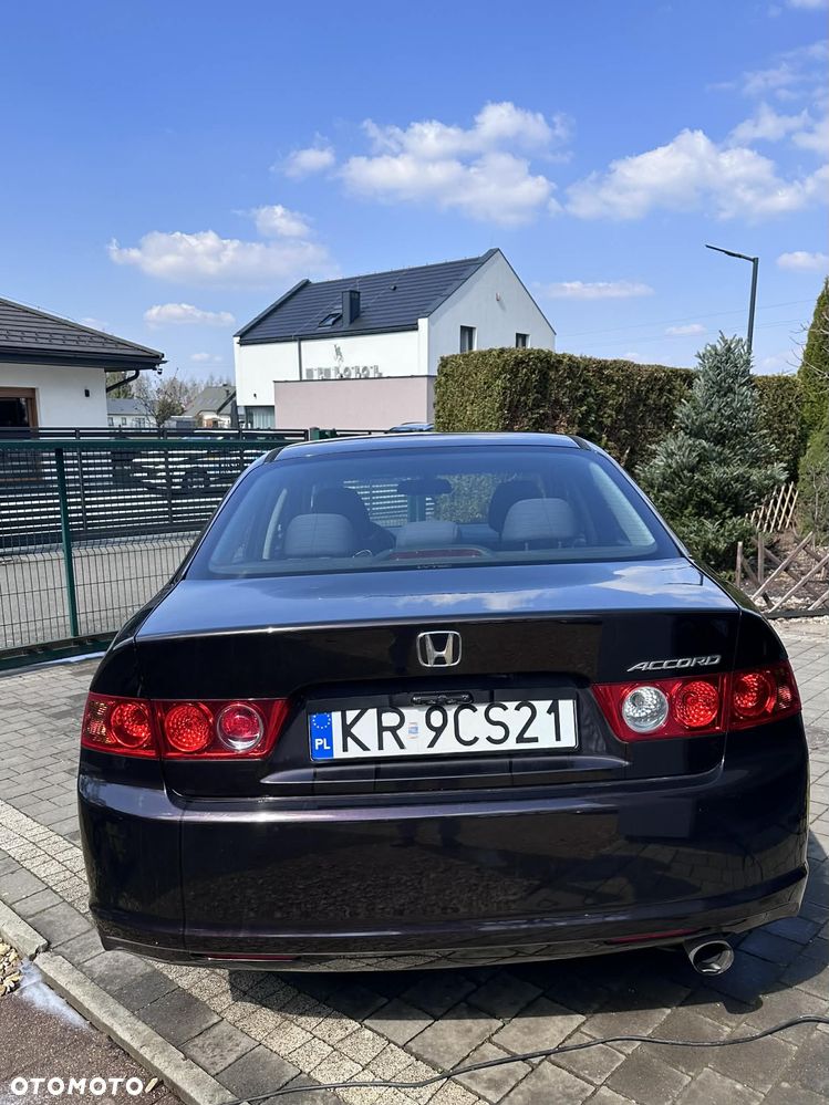 Honda Accord 2.0 i Comfort - 4