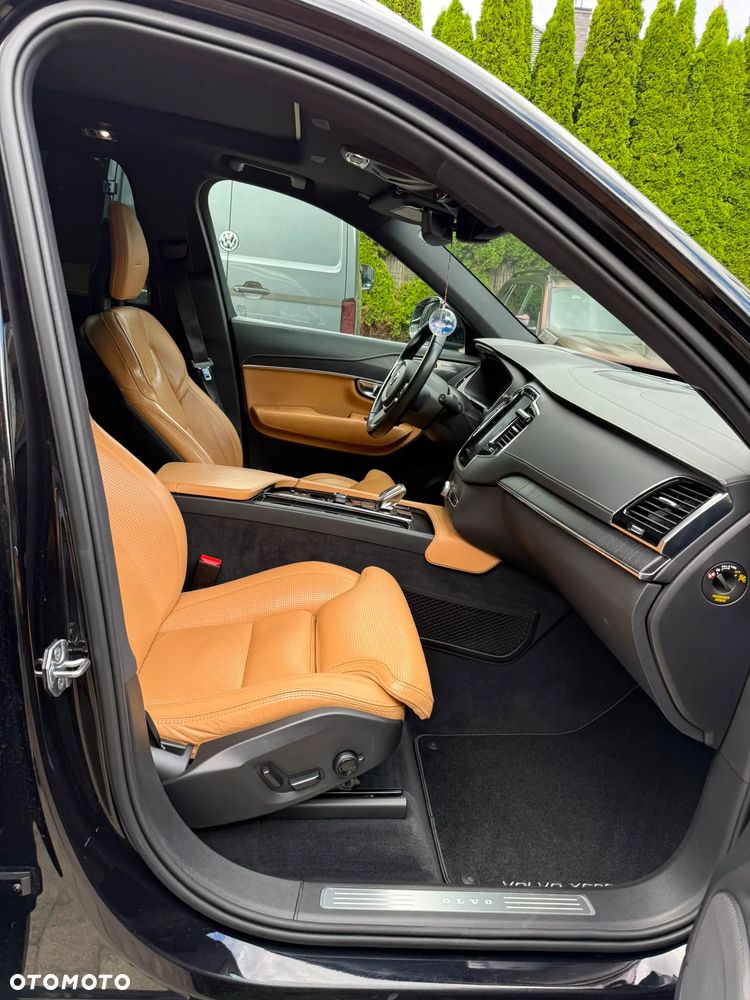 Volvo XC 90 B5 D AWD Inscription - 18