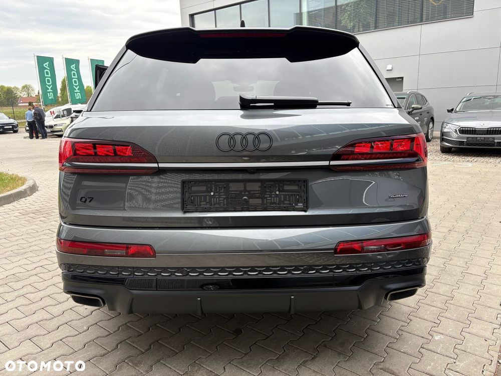 Audi Q7 - 14