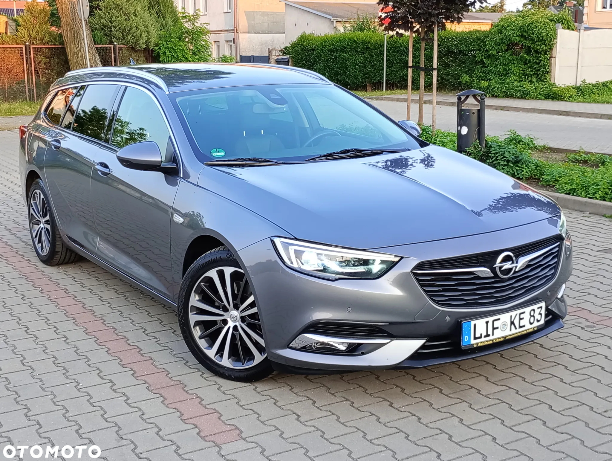 Opel Insignia 2.0 CDTI Innovation S&S - 2