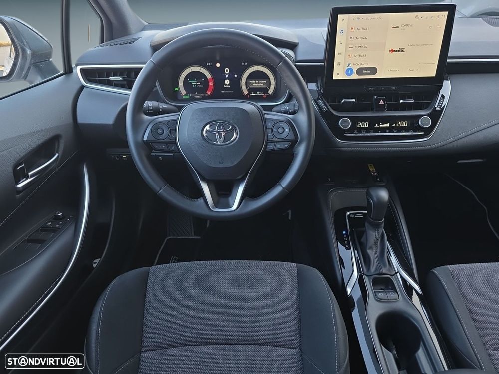 Toyota Corolla 1.8 Hybrid Comfort Plus — fotografia 26