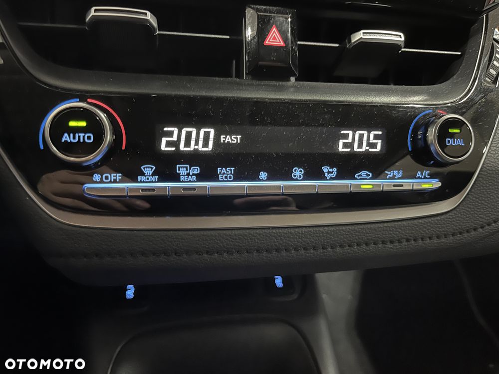Toyota Corolla 1.8 Hybrid Comfort - 11