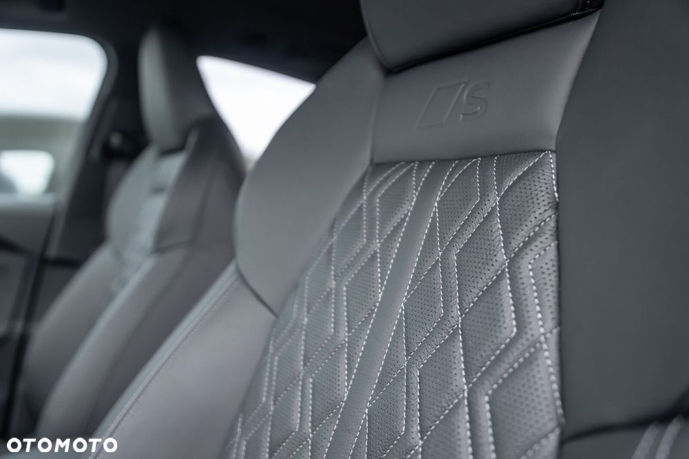 Audi Q5 Sportback - 14