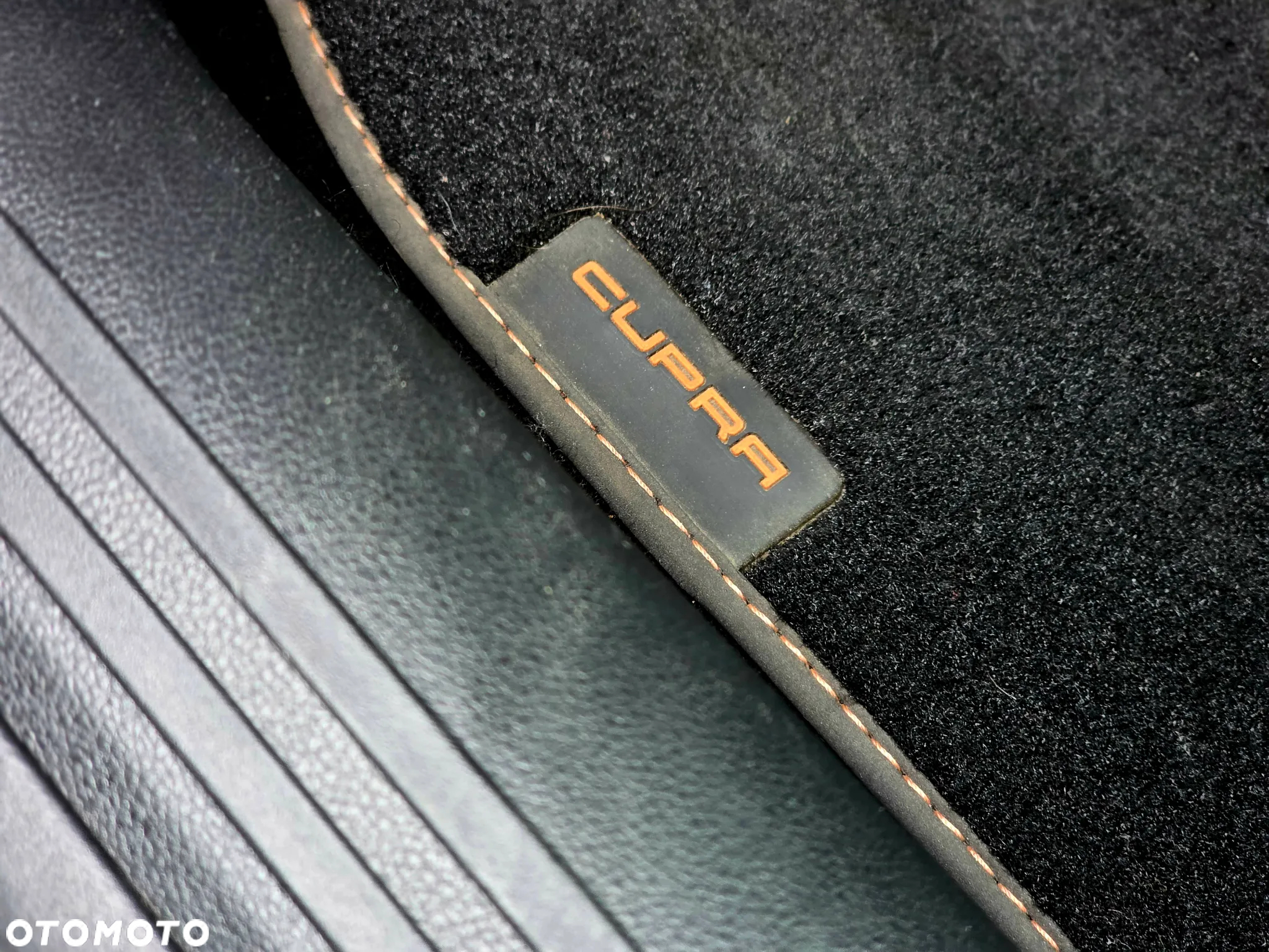 Seat Leon 2.0 TSI Cupra S&S DSG - 18