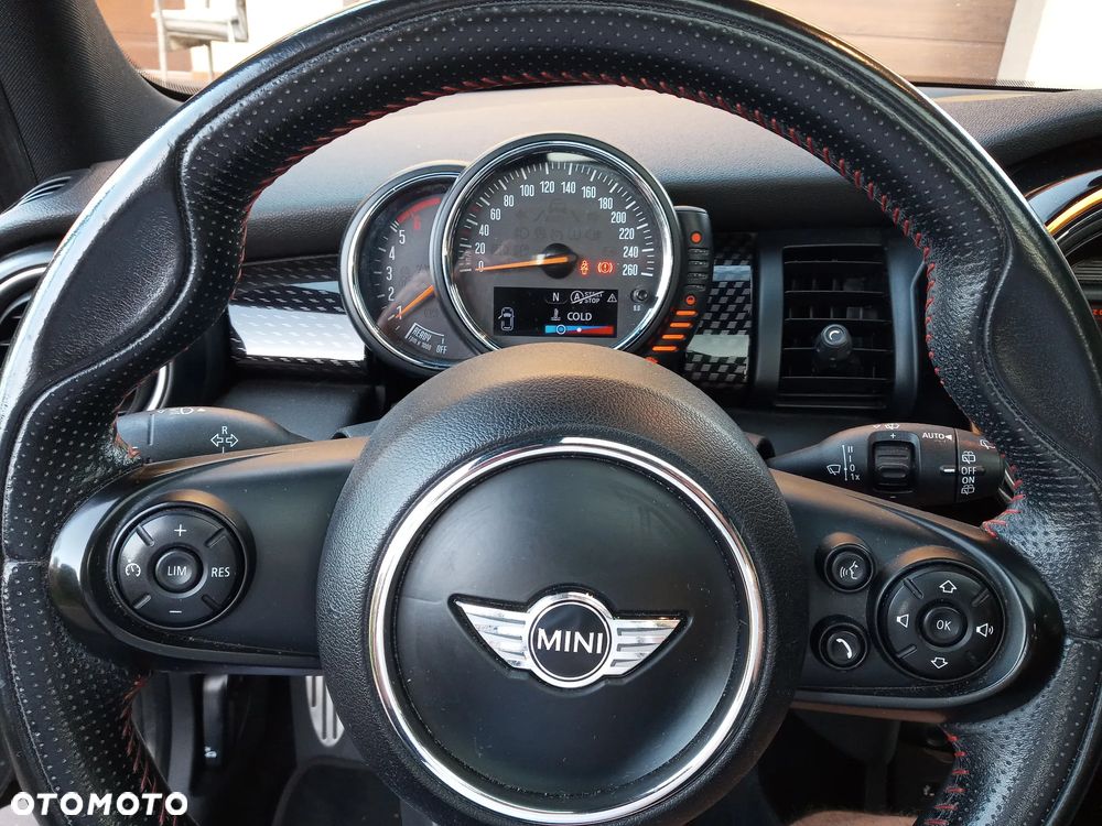 MINI Cooper SD - 12