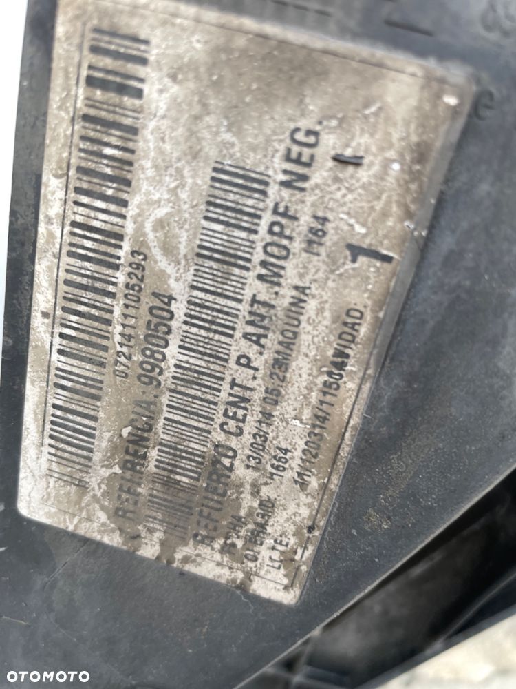 MERCEDES 639 VITO VIANO lift  zderzak przedni  przód lakier 8526 - 7