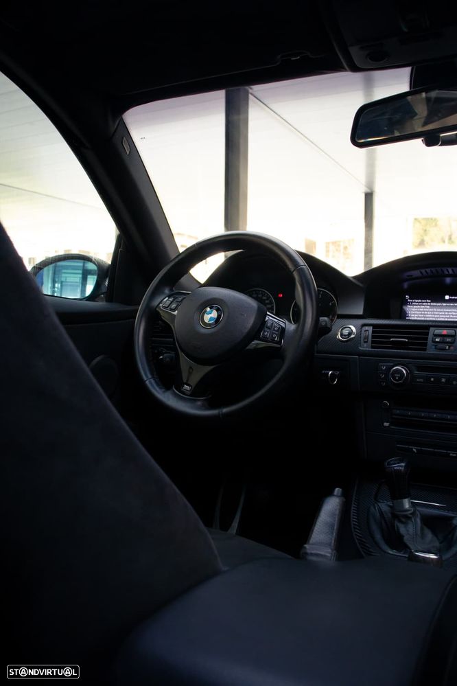 BMW 320 d Cabrio Intense - 12