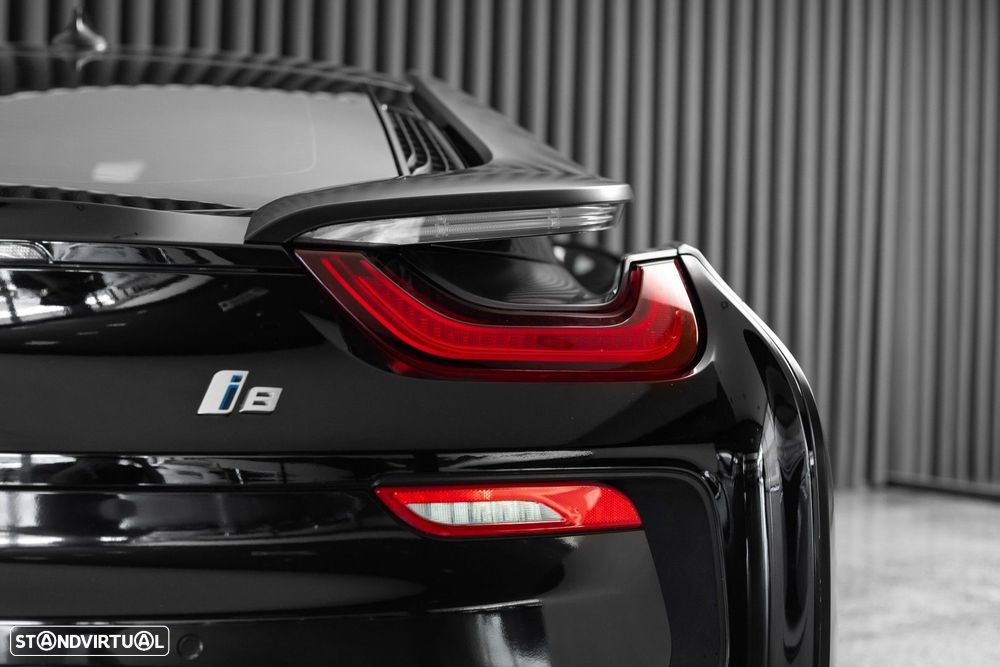 BMW i8 Standard - 16