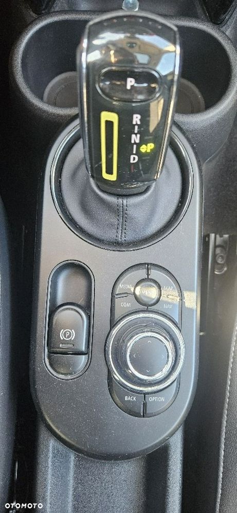 MINI Cooper - 8
