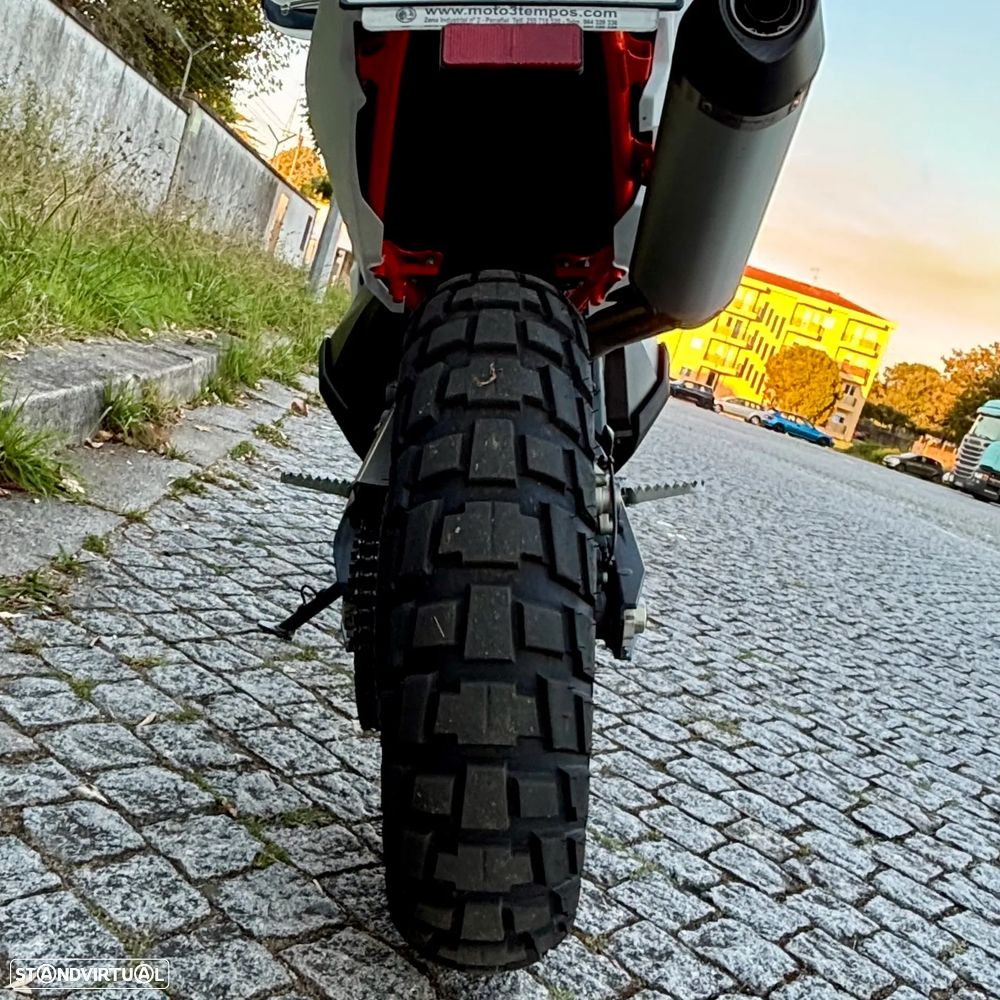 KTM 890 Adventure R - 19