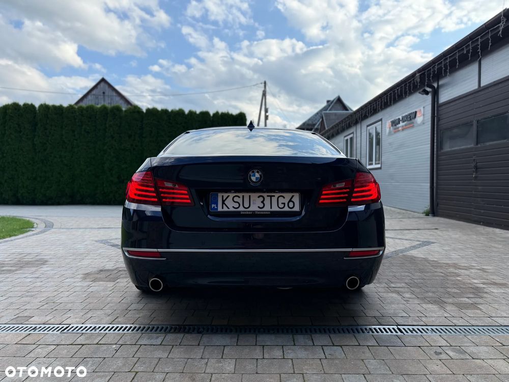 BMW Seria 5 535d Luxury Line - 12