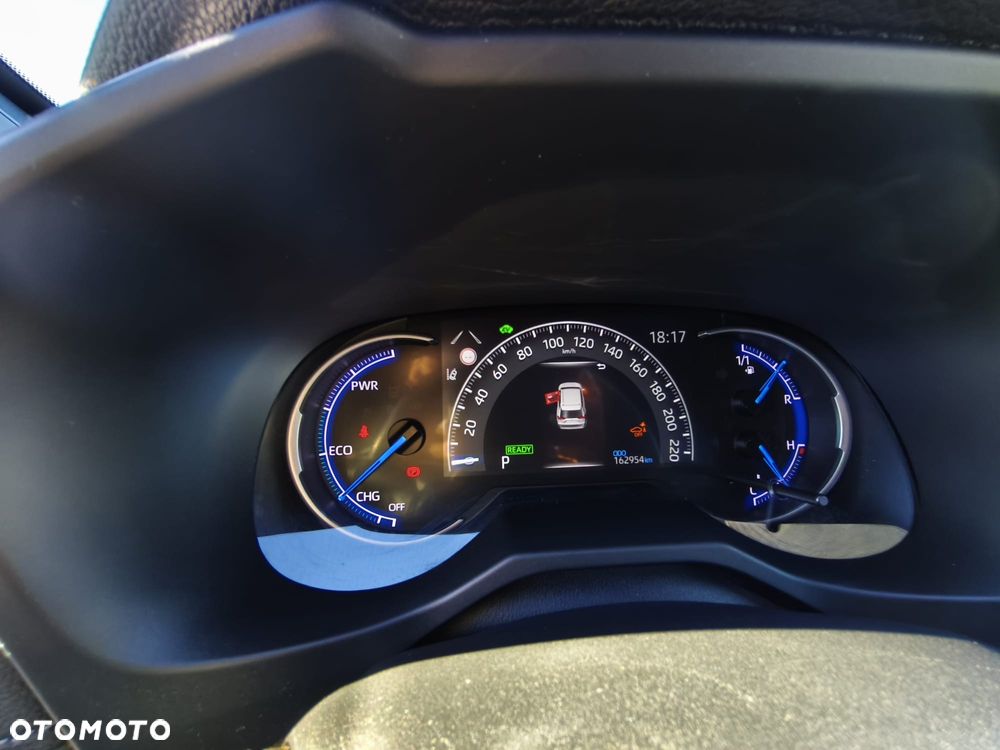 Toyota RAV4 2.5 Hybrid Black Edition by JBL 4x4 - 13