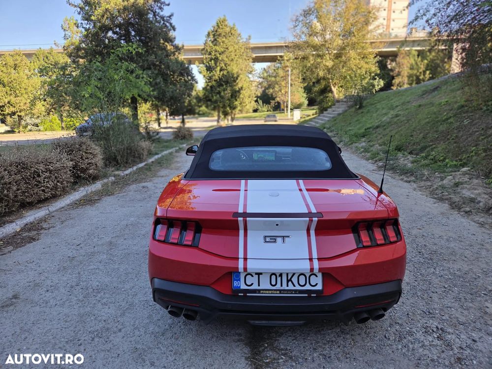 Ford Mustang 5.0 V8 GT - 9