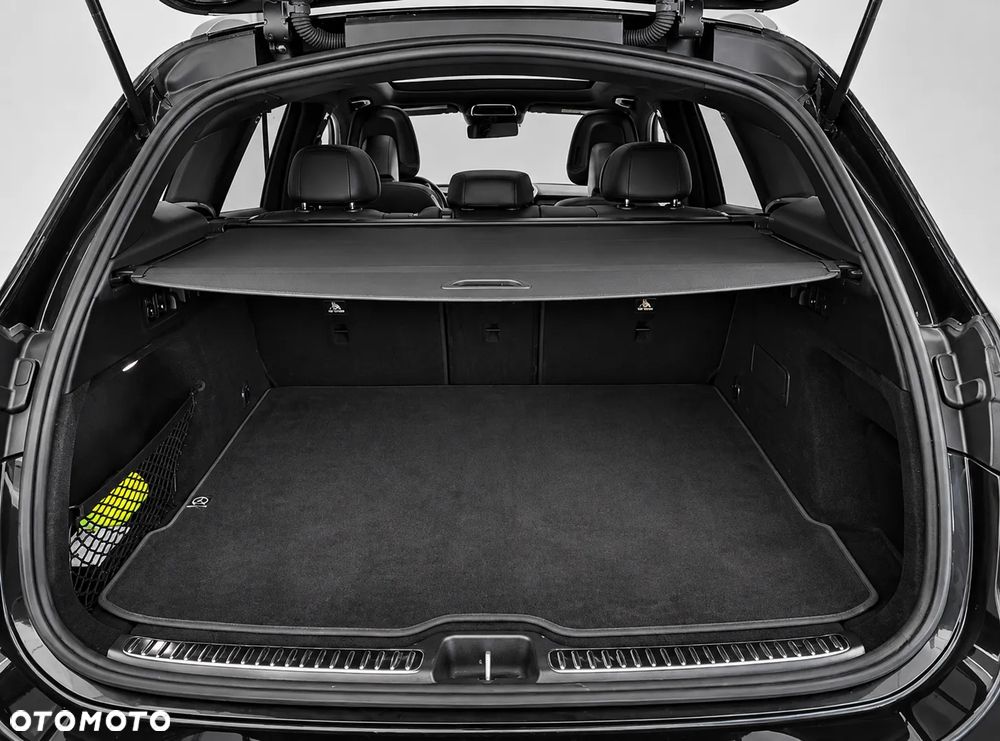 Mercedes-Benz GLC 220 d mHEV 4-Matic AMG Line - 12