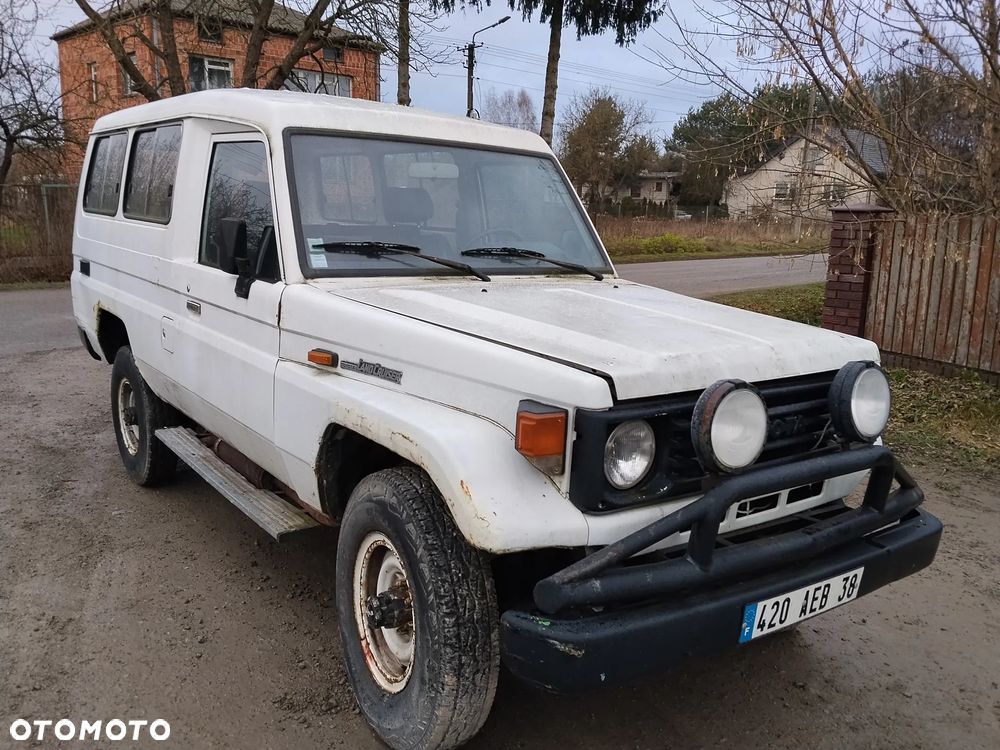 Toyota Land Cruiser