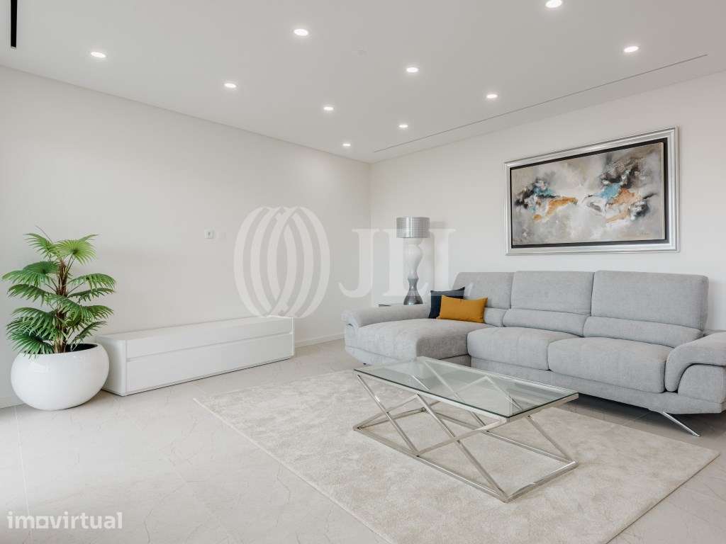 Apartamento T2, com garagem, no ERILUC, em Quarteira - Grande imagem: 3/19