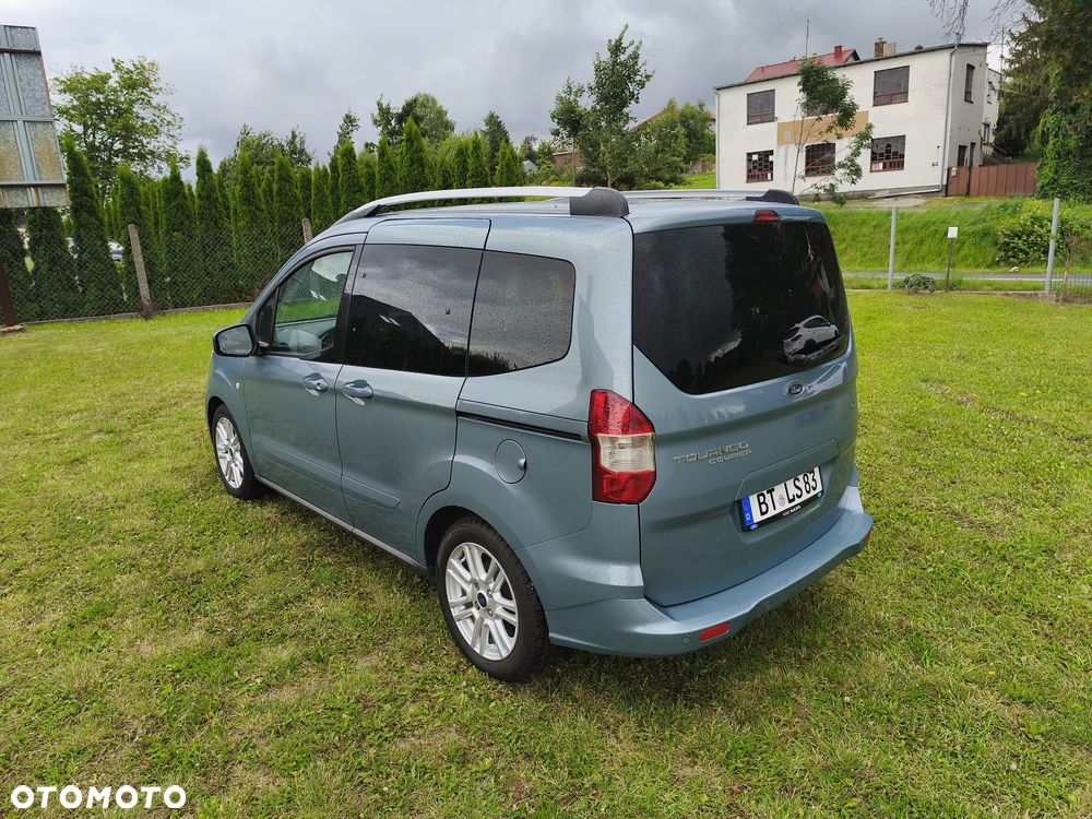 Ford Tourneo Courier 1.0 EcoBoost S&S Titanium - 3
