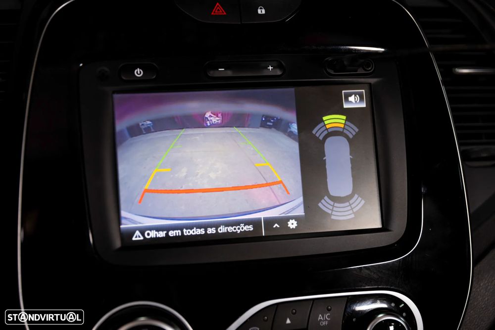 Renault Captur 0.9 TCE Exclusive XMOD - 8