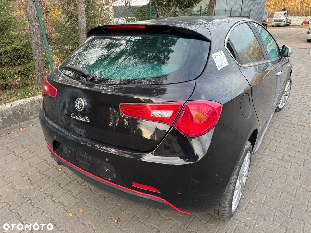 Alfa Romeo Giulietta - 5