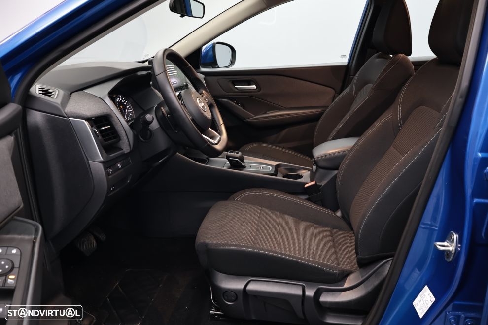 Nissan Qashqai 1.3 DIG-T Acenta Xtronic - 24