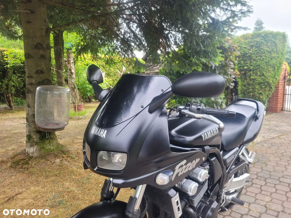 Yamaha FZS - 5