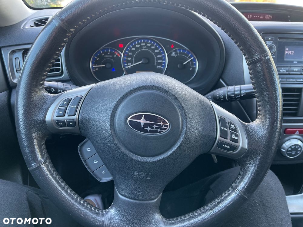 Subaru Impreza 2.0D Active - 10