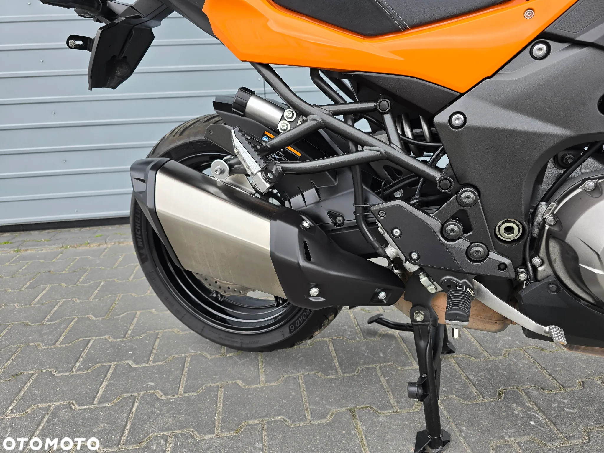 Kawasaki Versys 1000 - 9