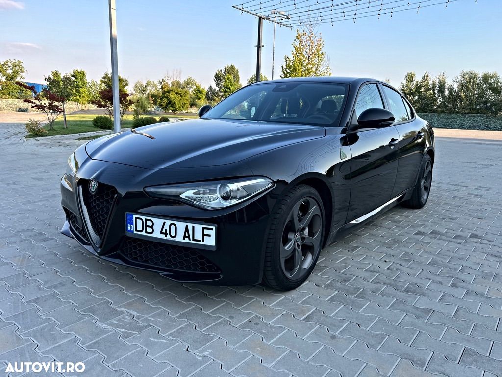 Alfa Romeo Giulia 2.2 JTDM Super - 1